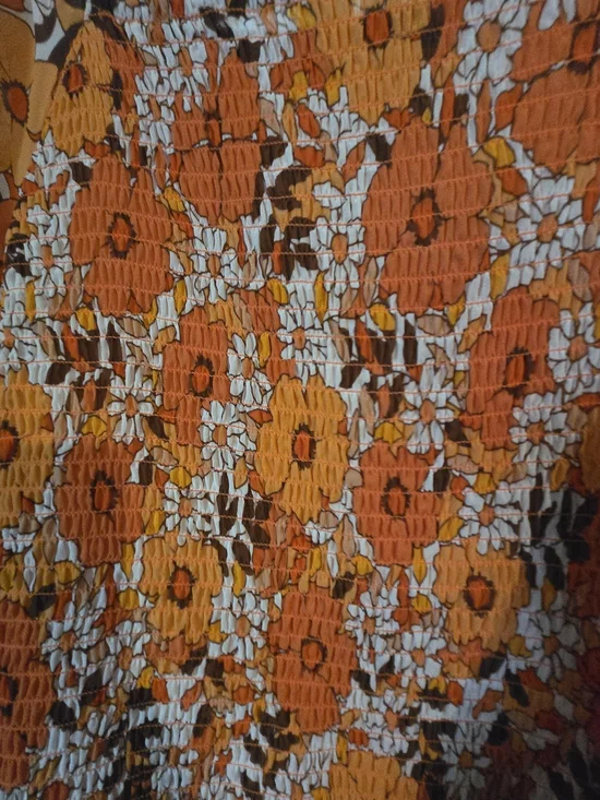 Cato Floral Blouse in Orange and Cream - Picture 3 of 4